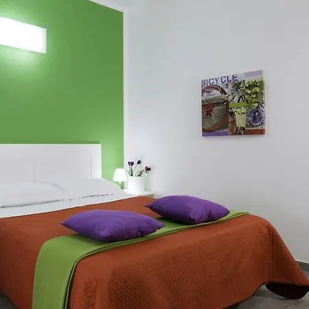 Casa vacanze Arricàmpati Family Apartment&rooms Carini