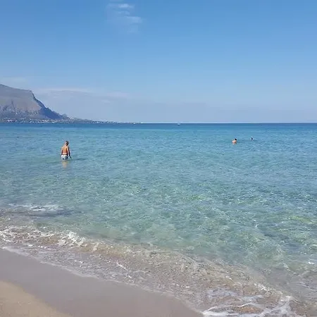 Casa vacanze Arricàmpati Family Apartment&rooms