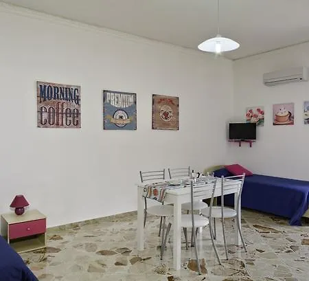 Arricàmpati Family Apartment&rooms * Carini
